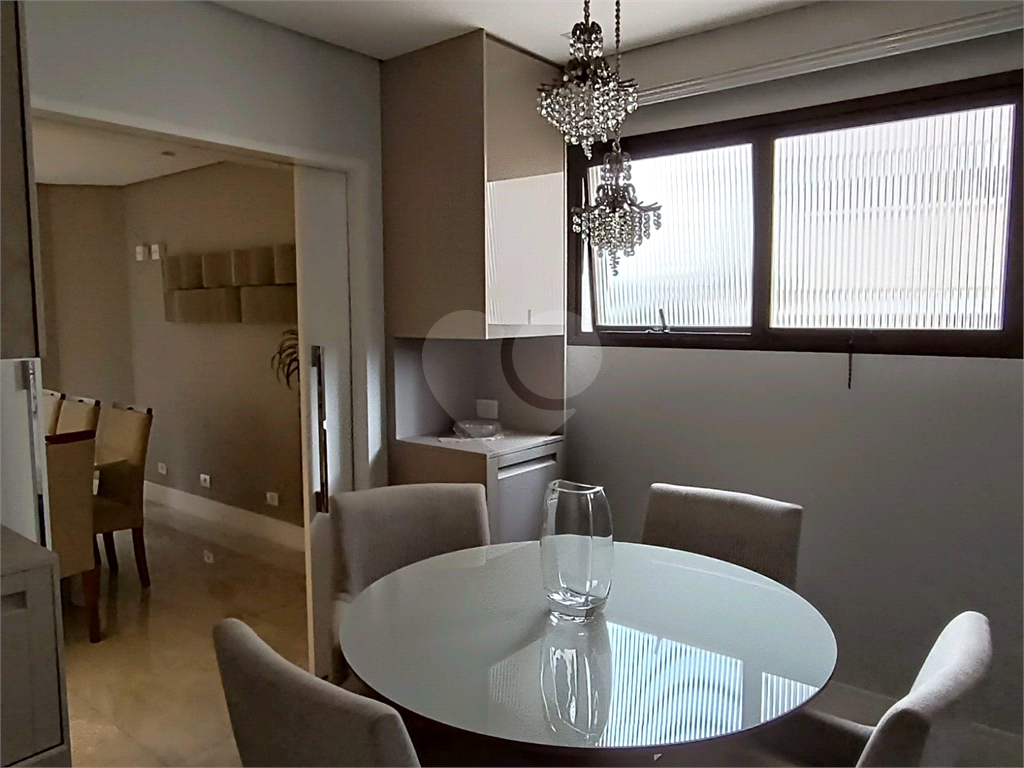 Apartamento para Venda em Perdizes com 3 suites
