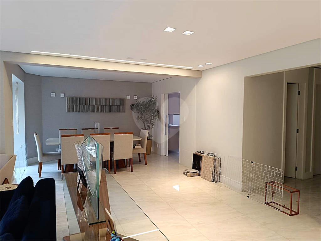 Apartamento para Venda em Perdizes com 3 suites