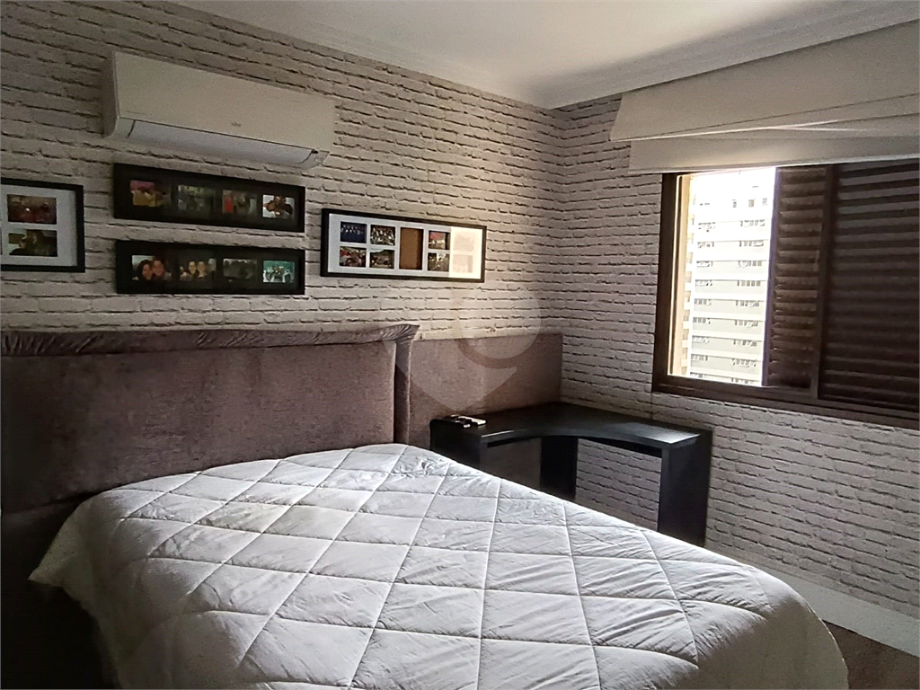 Apartamento para Venda em Perdizes com 3 suites