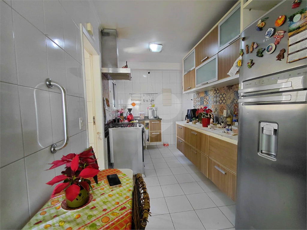 Imóvel de 120m² sala de estar com 2 ambientes com ampla varanda gourmet 2 vagas lazer completo Vl. Romana