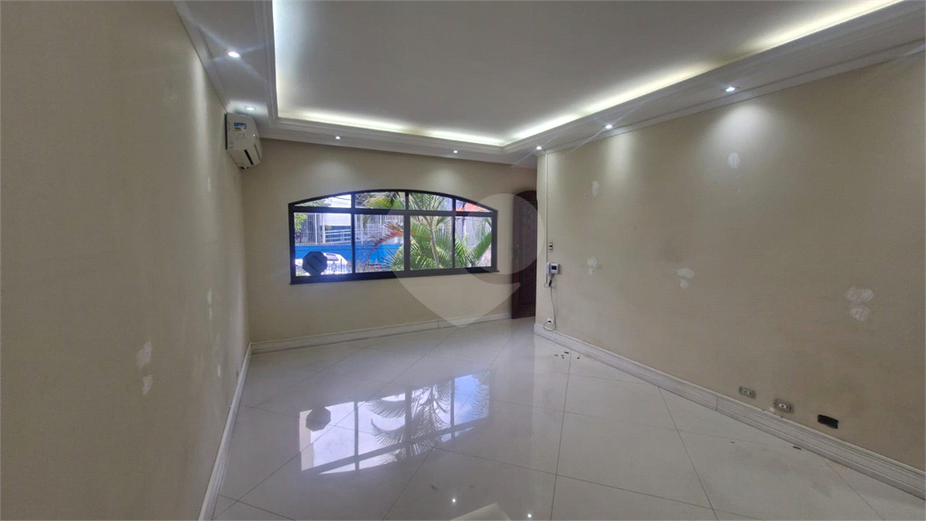 Casa à Venda – Residencial ou Comercial | 2 dormitórios(1suites) | 4 vagas |164m² em Santana 