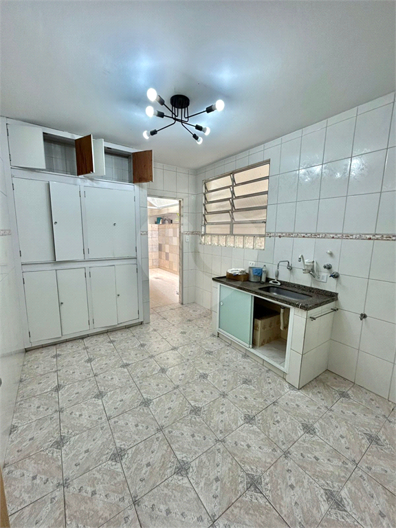 Apartamento 100 metros, ao lado da Av. Braz Leme, 2 dormitórios 1 vaga