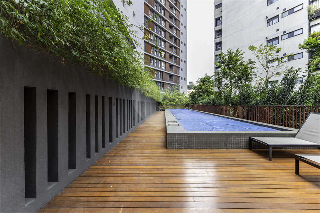 Apartamento dúplex para venda, com 196 m, 3 suítes e 3 vagas na Vila Madalena-SP