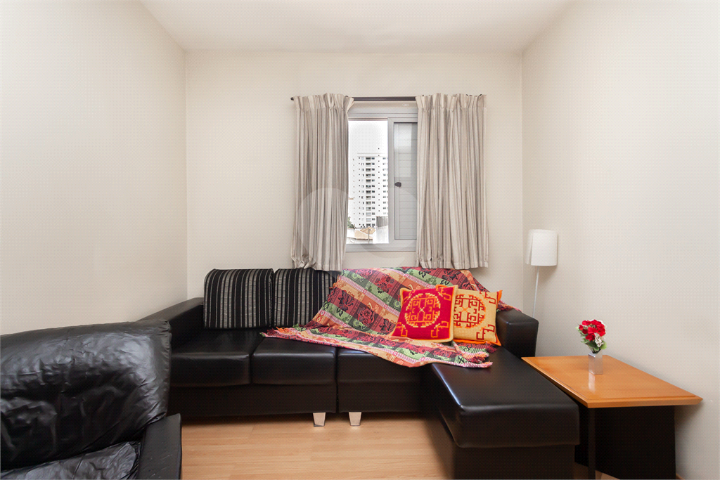 Apartamento - Mooca - 3 Quartos / 1 Suíte - 2 Vagas - Venda / Compra