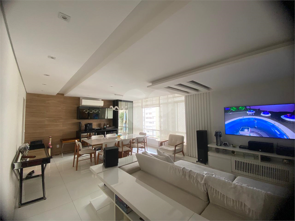 APARTAMENTO em HIGIENÓPOLIS