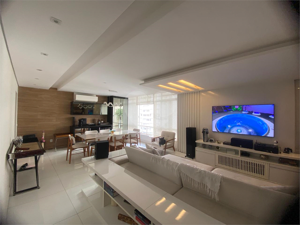 APARTAMENTO em HIGIENÓPOLIS