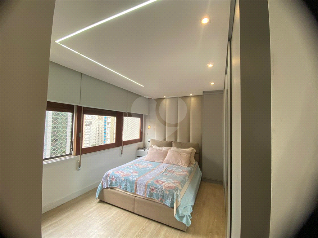 APARTAMENTO em HIGIENÓPOLIS