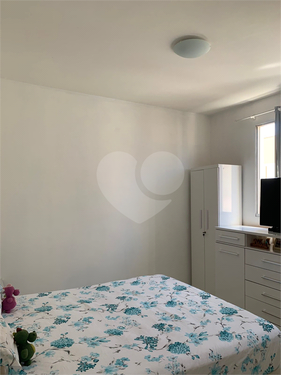 Apartamento à venda com 3 quartos, 87m² - Foto 13
