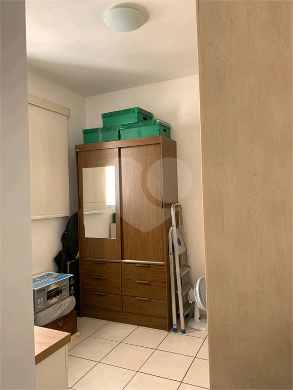Apartamento à venda com 3 quartos, 87m² - Foto 12