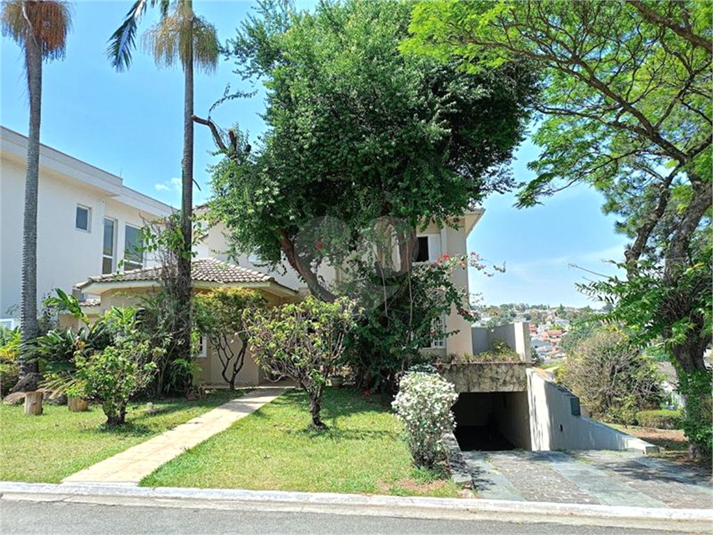 CASA - RESIDENCIAL ALPHAVILLE 11 