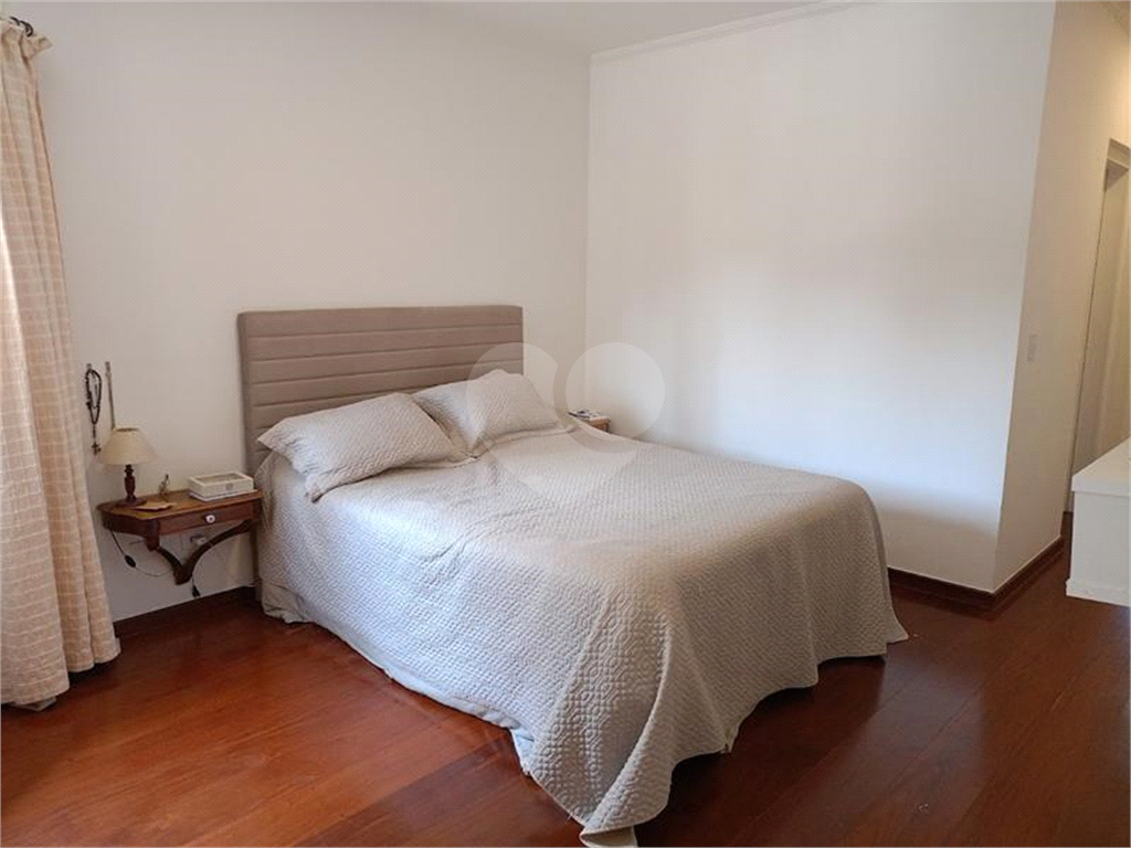 CASA - RESIDENCIAL ALPHAVILLE 11 
