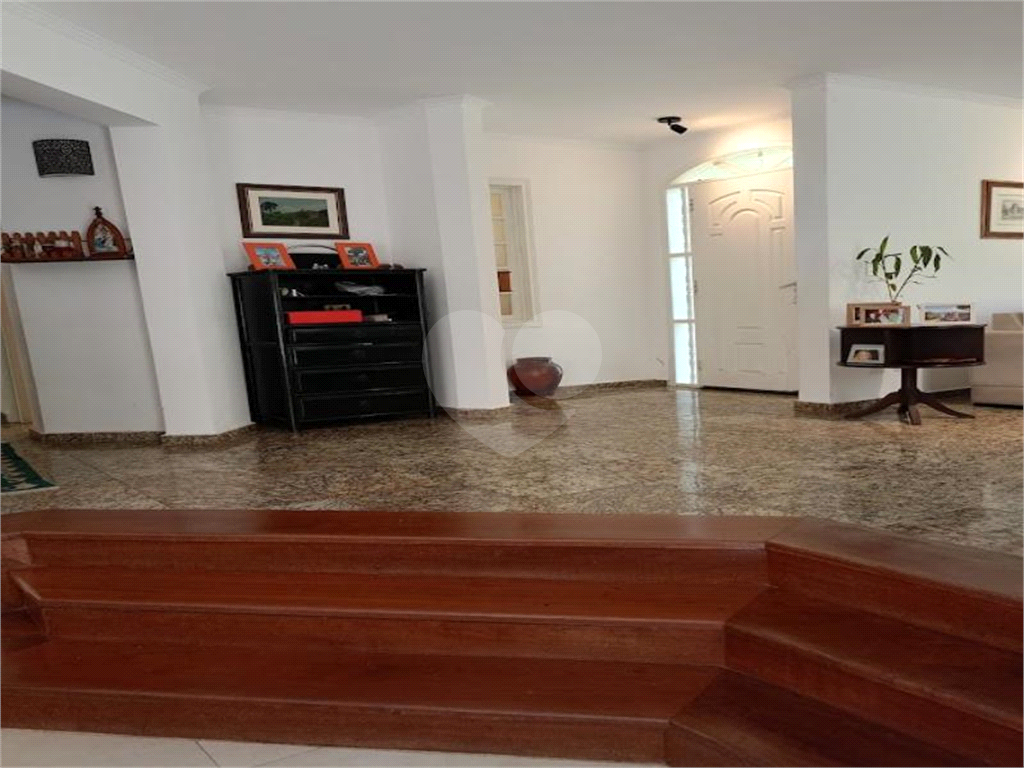 CASA - RESIDENCIAL ALPHAVILLE 11 