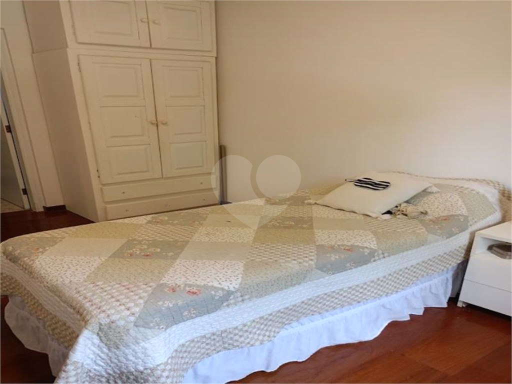 CASA - RESIDENCIAL ALPHAVILLE 11 