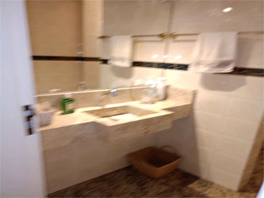 CASA - RESIDENCIAL ALPHAVILLE 11 