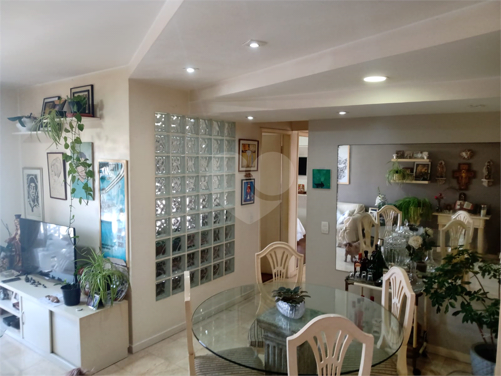 APARTAMENTO em VILA ANDRADE