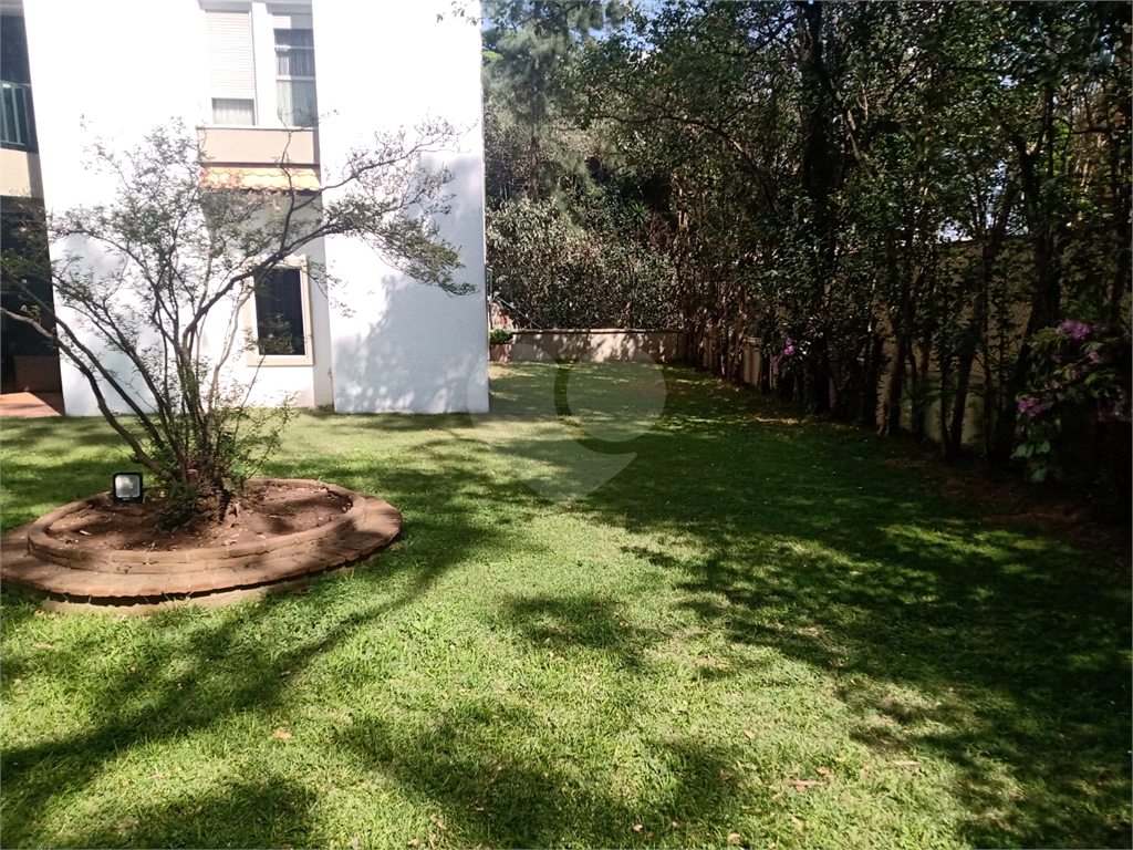APARTAMENTO em VILA ANDRADE