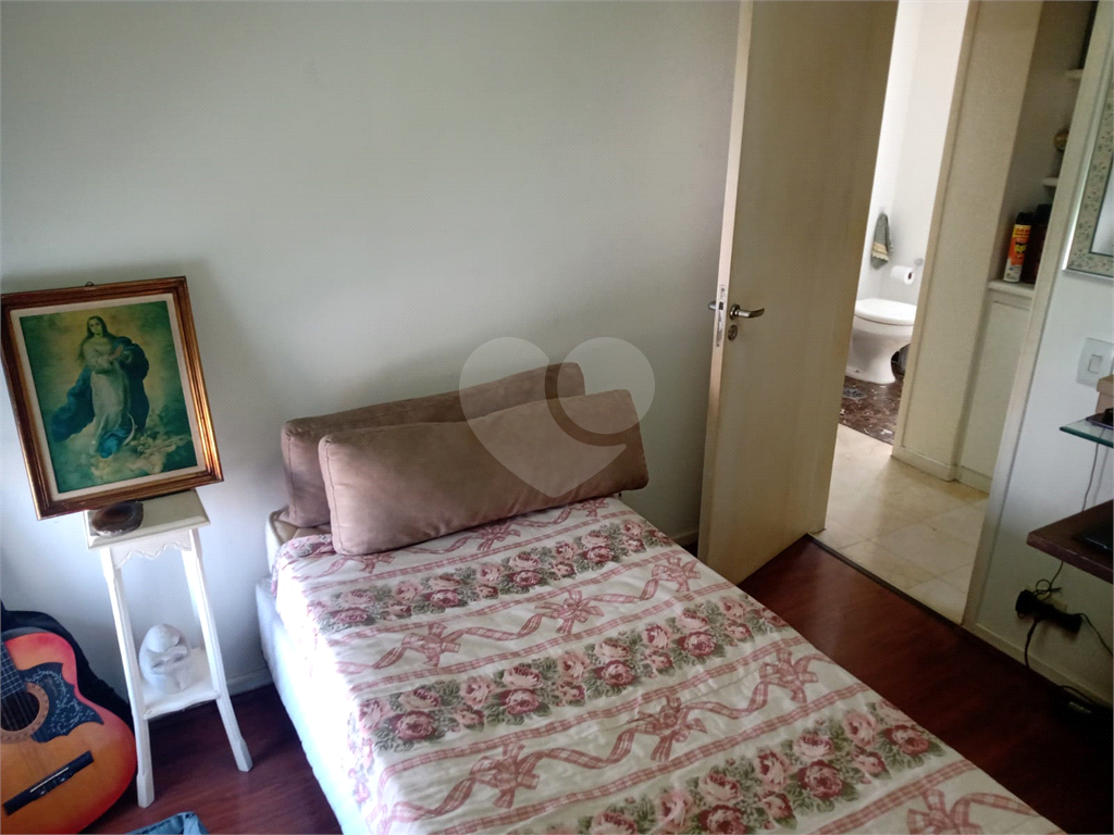 APARTAMENTO em VILA ANDRADE