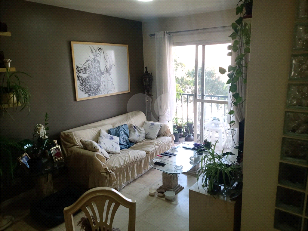 APARTAMENTO em VILA ANDRADE