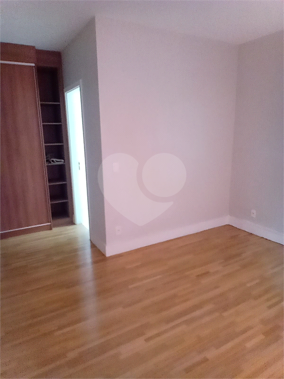 APARTAMENTO em HIGIENÓPOLIS