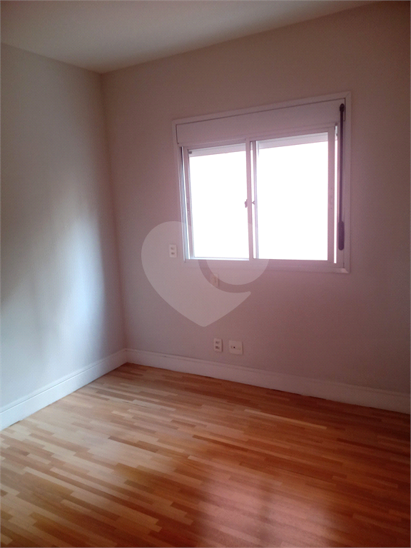 APARTAMENTO em HIGIENÓPOLIS