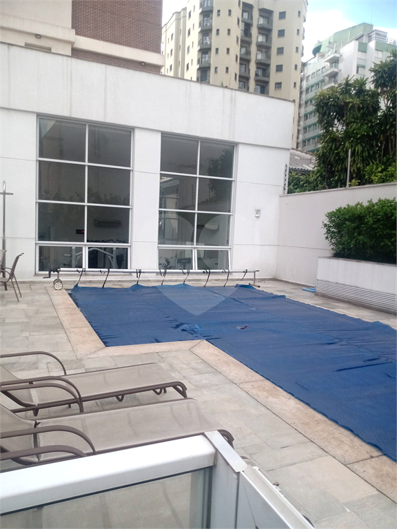 APARTAMENTO em HIGIENÓPOLIS