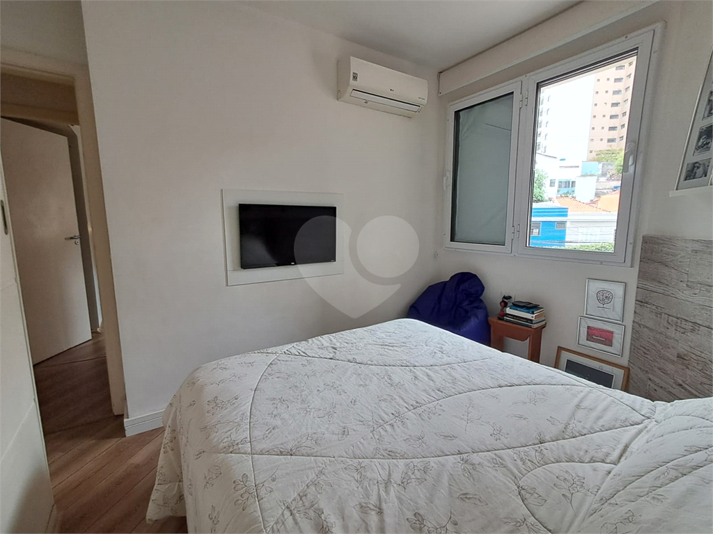 Imóvel de 74m² com 2 suítes com arcondicionado e janela antiruído piscina e 1 vaga Pompéia