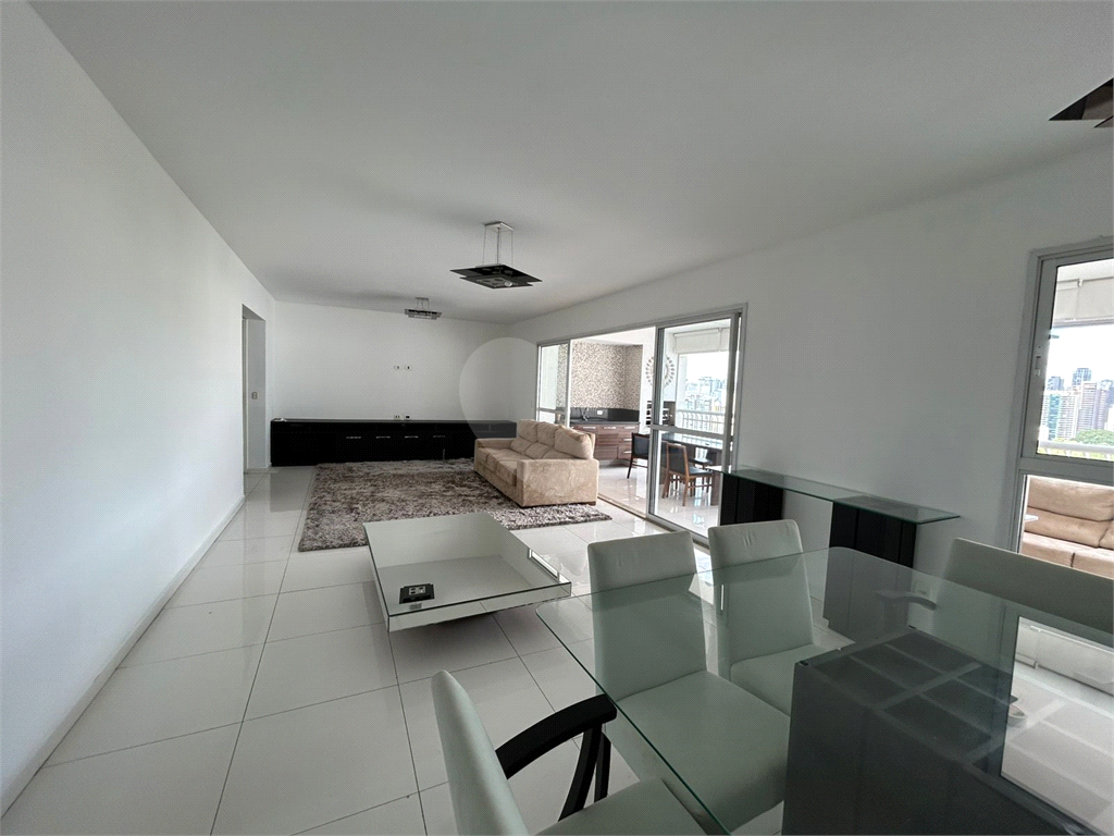 Apartamento para Locação de Alto Padrão - 163m²| 3 Dormitórios | 3 Suítes | 3 Vagas | Varanda Gourmet – Barra Funda