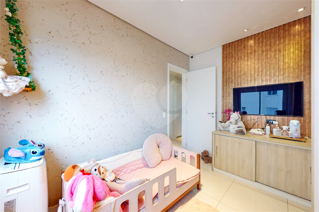 APARTAMENTO em VILA ROMANA