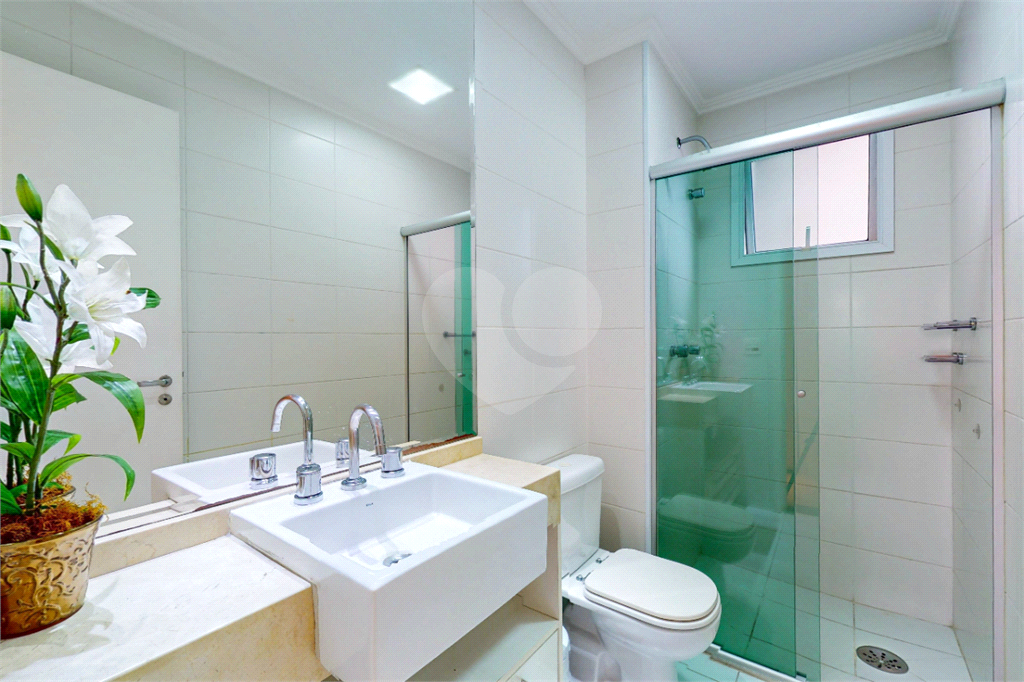 APARTAMENTO em VILA ROMANA