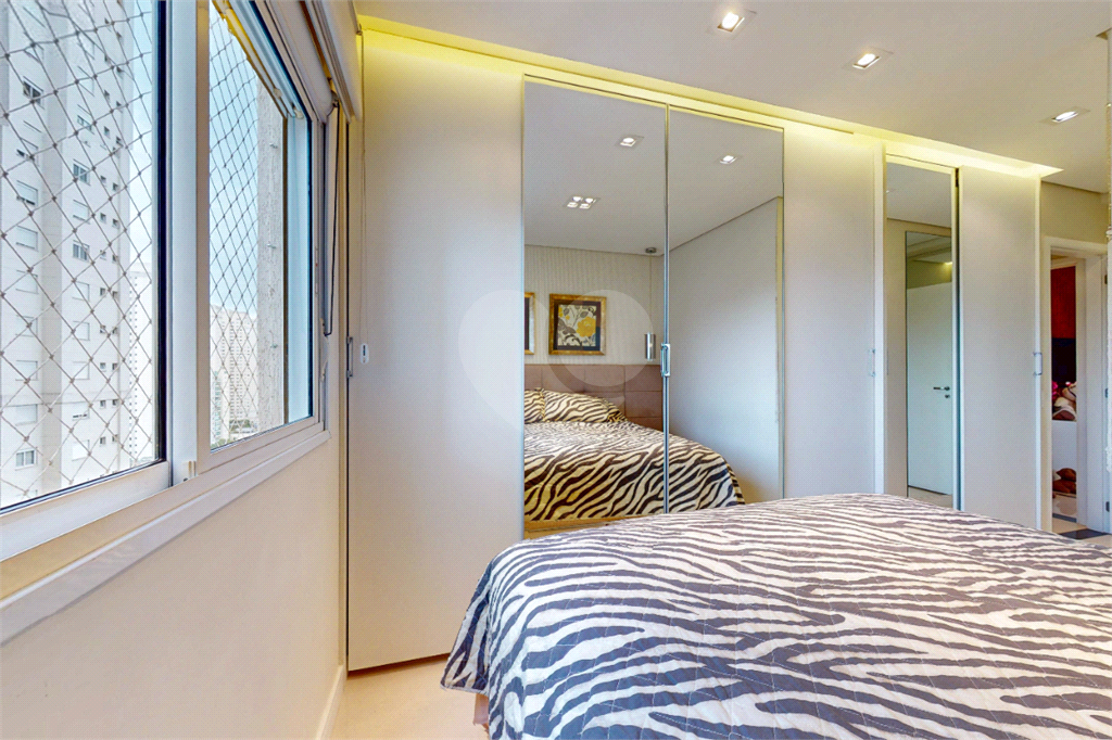 APARTAMENTO em VILA ROMANA