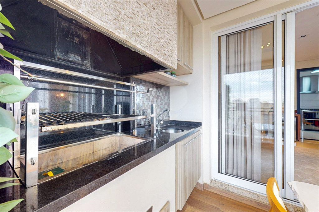 APARTAMENTO em VILA ROMANA