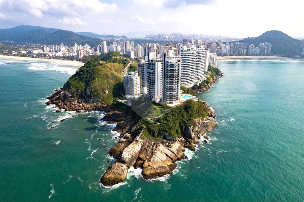 Apartamento de 160m² com 3 suítes em excelente localização no Guarujá