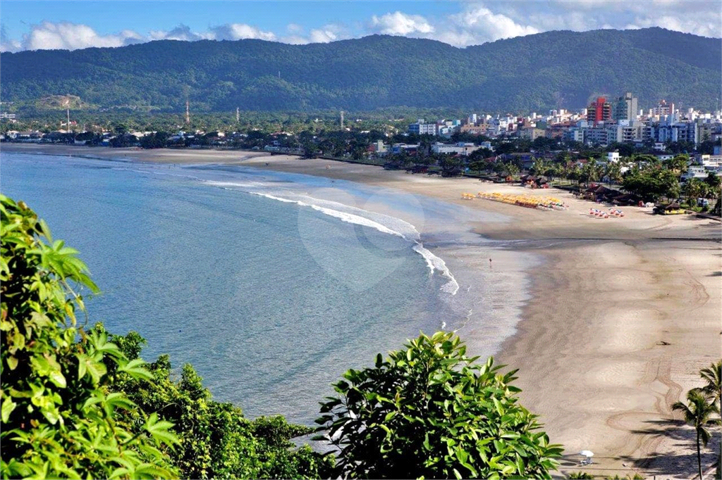 Apartamento de 160m² com 3 suítes em excelente localização no Guarujá
