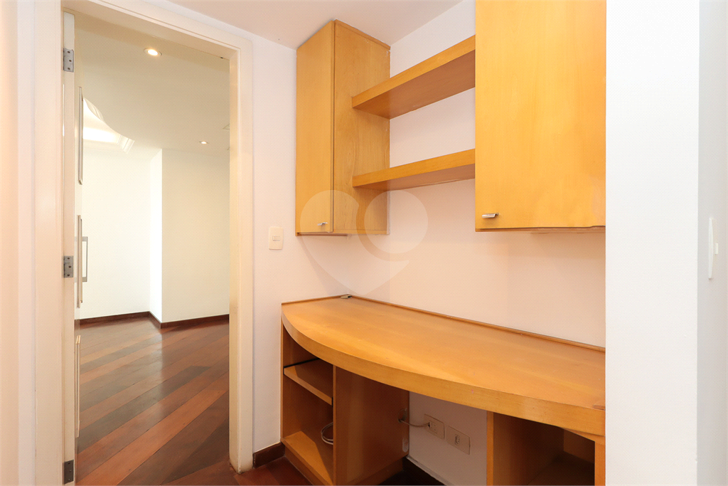 APARTAMENTO em VILA MADALENA