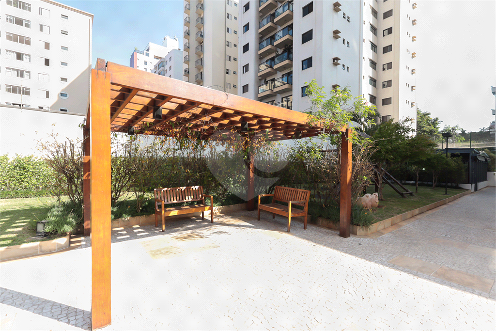 APARTAMENTO em VILA MADALENA
