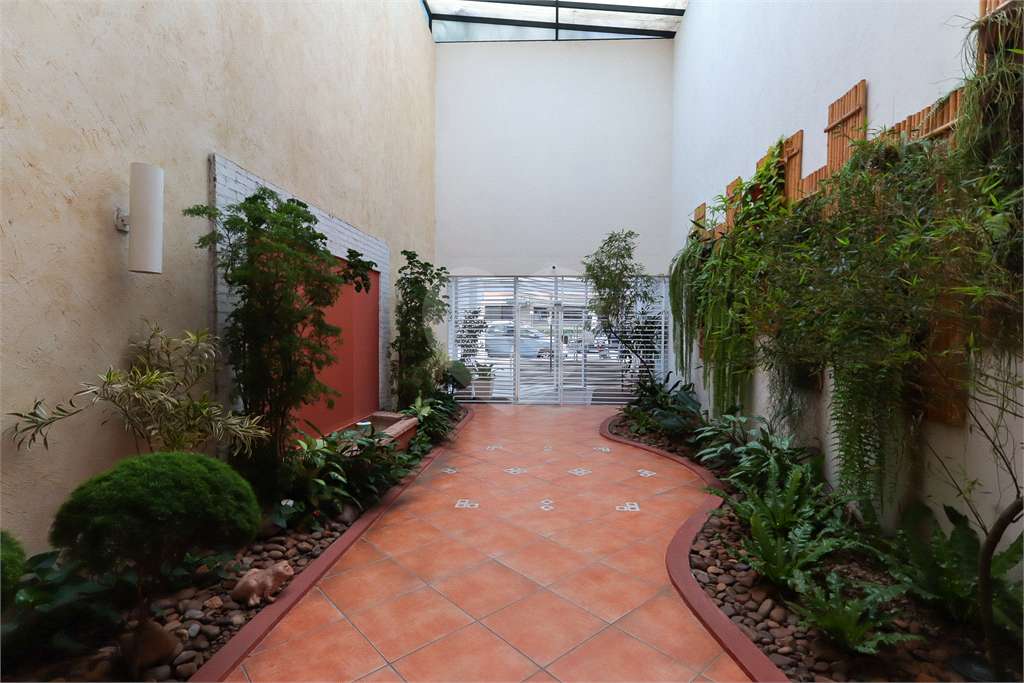 APARTAMENTO em VILA MADALENA