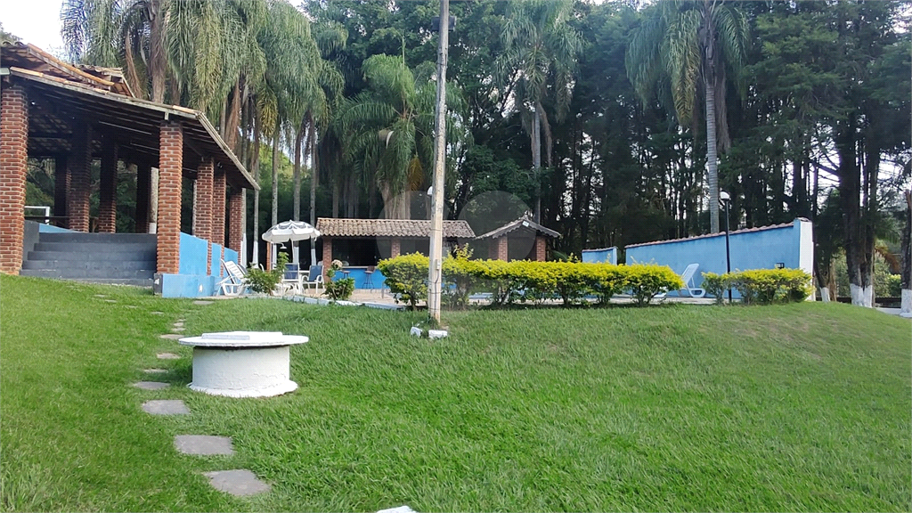 Sitio Espetacular em Mairiporã - Lazer e Tranquilidade em 5.000m² Com 6 Dormitórios 15 vagas de garagem. lazer completo.