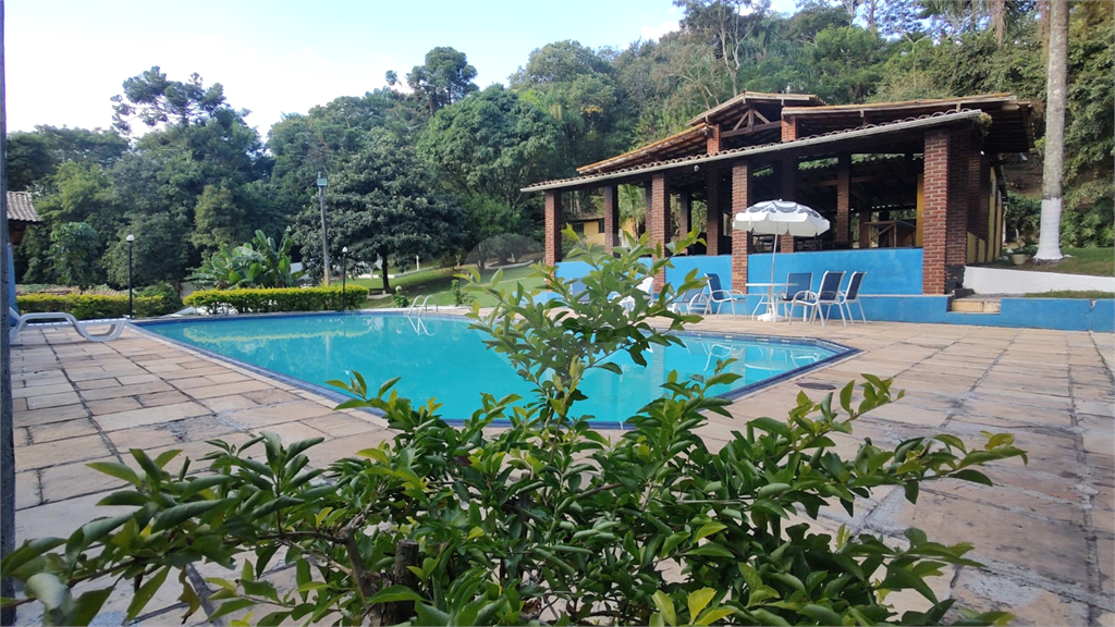 Sitio Espetacular em Mairiporã - Lazer e Tranquilidade em 5.000m² Com 6 Dormitórios 15 vagas de garagem. lazer completo.