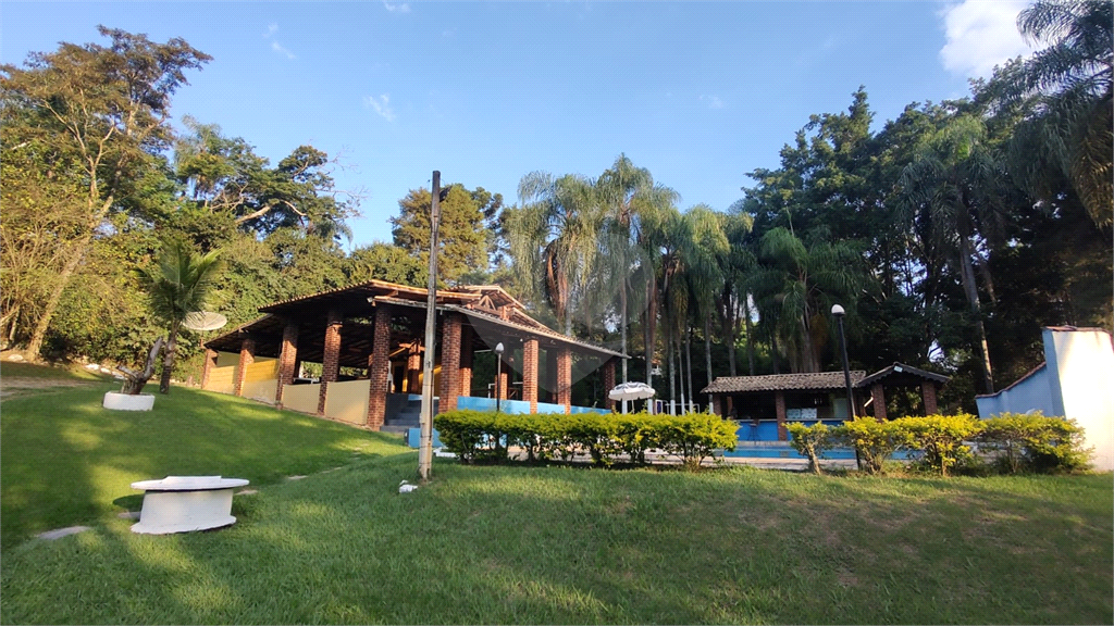 Sitio Espetacular em Mairiporã - Lazer e Tranquilidade em 5.000m² Com 6 Dormitórios 15 vagas de garagem. lazer completo.