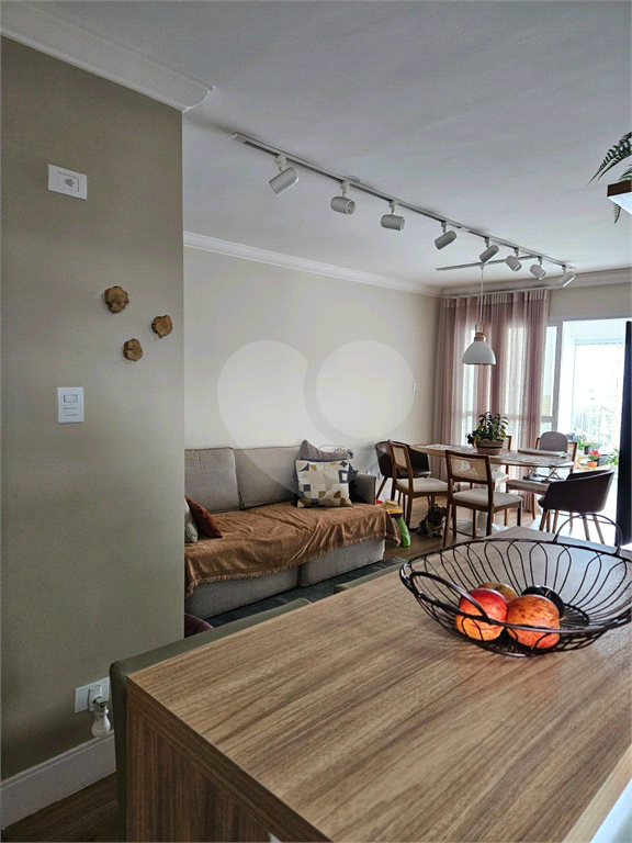 Apartamento com 3 dormitorios e varanda gourmet