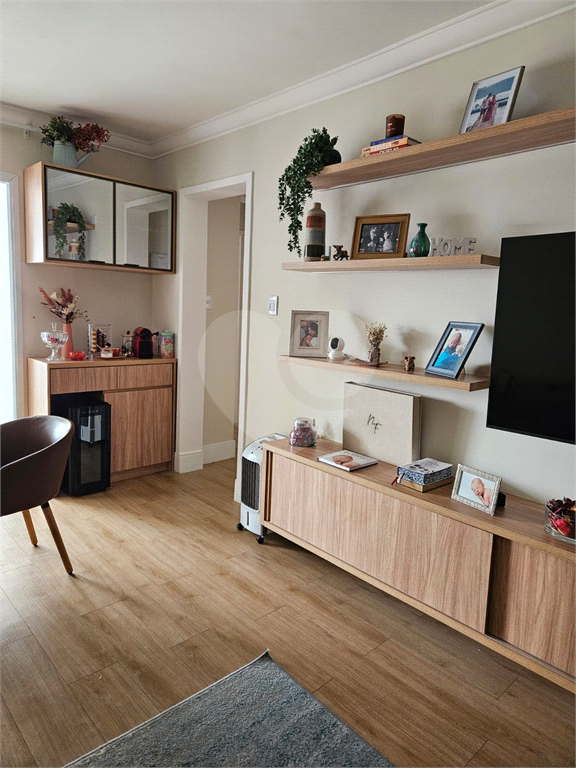 Apartamento com 3 dormitorios e varanda gourmet