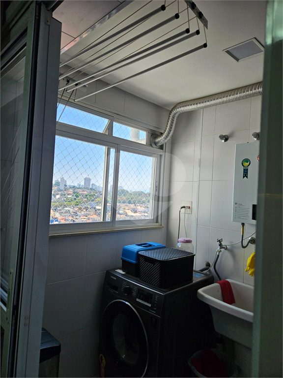 Apartamento com 3 dormitorios e varanda gourmet
