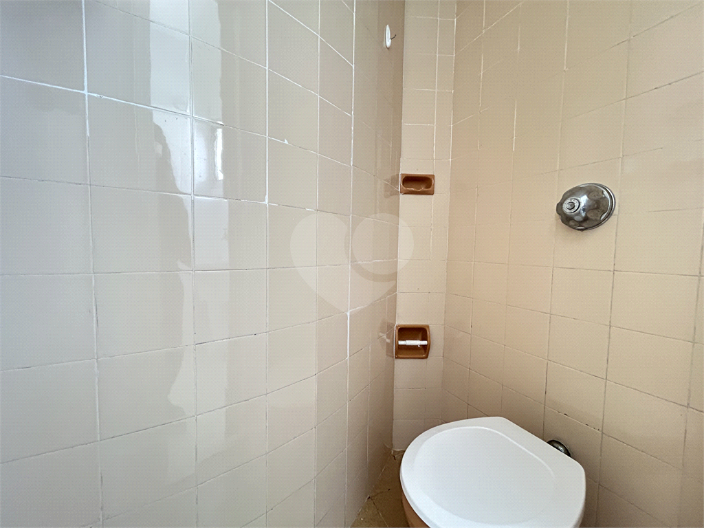 Apartamento de 50m2 em andar alto na Moema Pássaros
