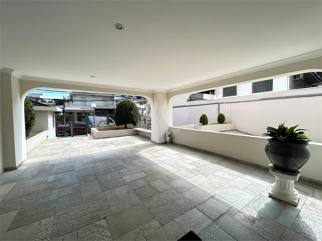 Apartamento de 50m2 em andar alto na Moema Pássaros