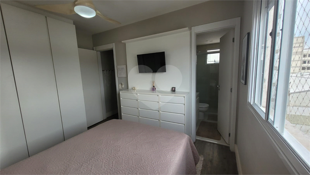 Apartamento 79m2 Vila Guilherme com varanda gourmet com 2 banheiros 2 vagas 2 quartos 1 suíte Aceita e  Estuda Permuta.
