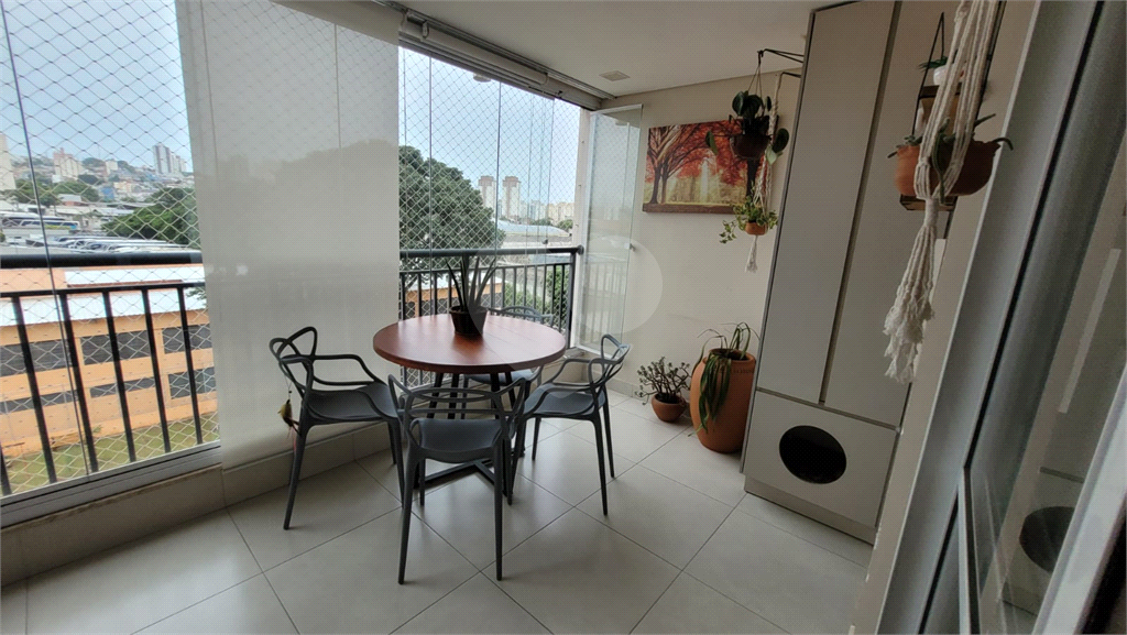 Apartamento 79m2 Vila Guilherme com varanda gourmet com 2 banheiros 2 vagas 2 quartos 1 suíte Aceita e  Estuda Permuta.
