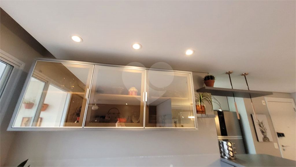 Apartamento 79m2 Vila Guilherme com varanda gourmet com 2 banheiros 2 vagas 2 quartos 1 suíte Aceita e  Estuda Permuta.
