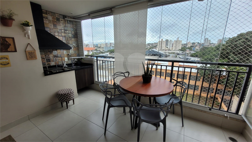 Apartamento 79m2 Vila Guilherme com varanda gourmet com 2 banheiros 2 vagas 2 quartos 1 suíte Aceita e  Estuda Permuta.
