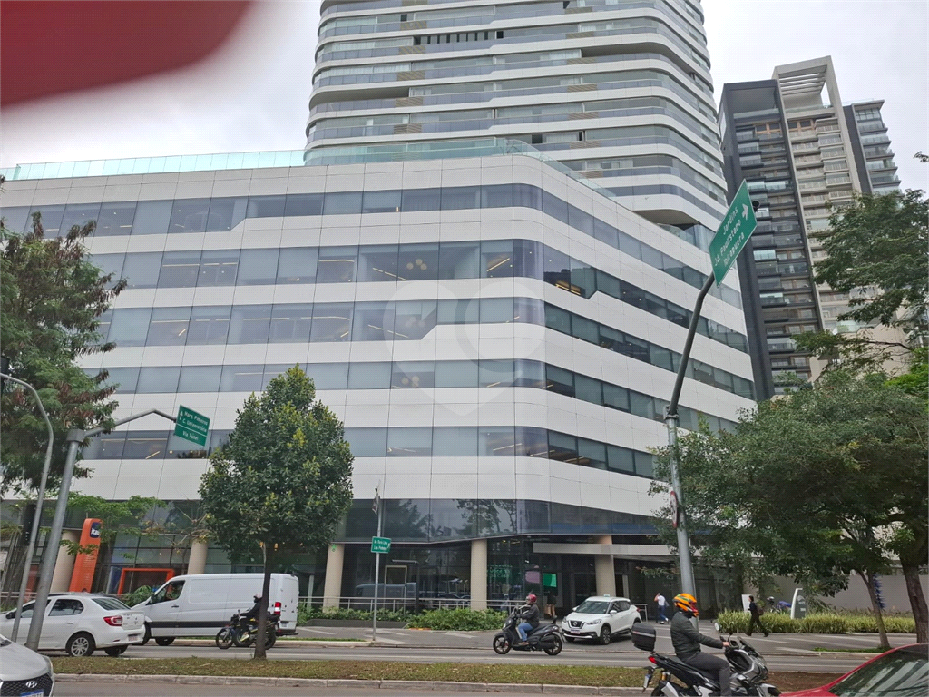 SOBRADO em PINHEIROS
