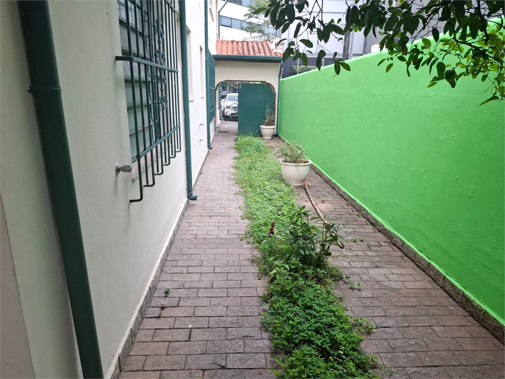 SOBRADO em PINHEIROS